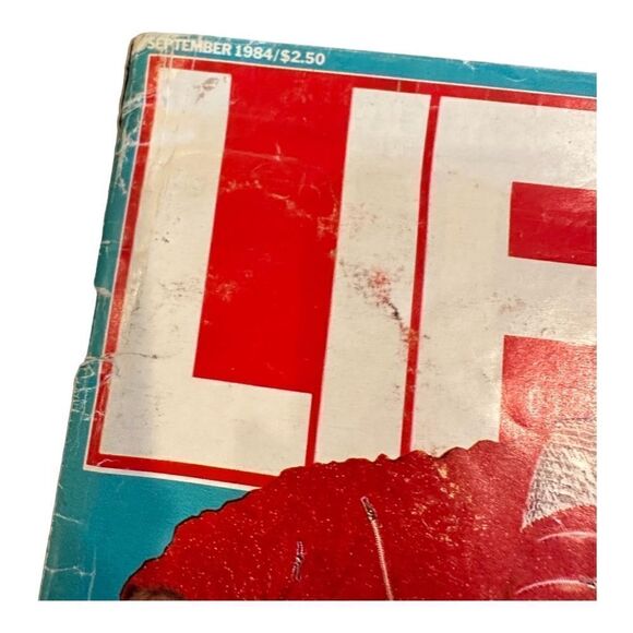 MICHAEL JACKSON On Stage And Off LIFE Magazine September 1984 fair condition, - Picture 10 of 13